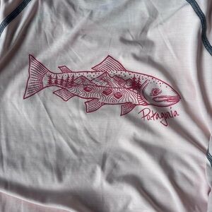 Patagonia Fish Design long sleeve Shirt with side pocket